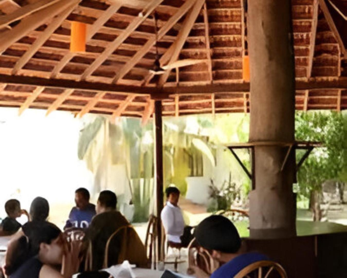 Ronne'S Little Baga Service Apartments ภายนอก รูปภาพ
